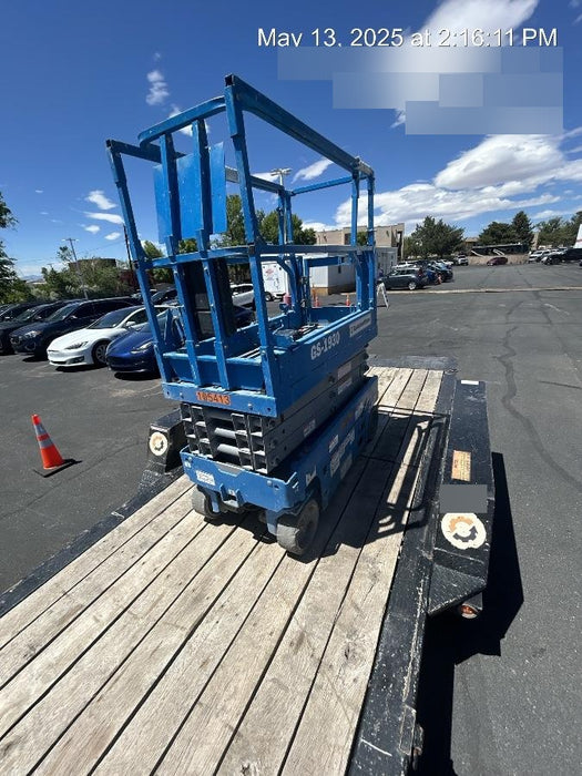 2020 Genie GS-1930 Solid Non Marking Tires, Beacon, Folding rails with half height swing gate