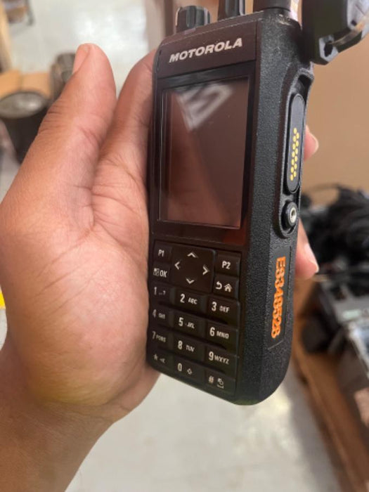 2023 MOTOROLA R7 DISPLAY