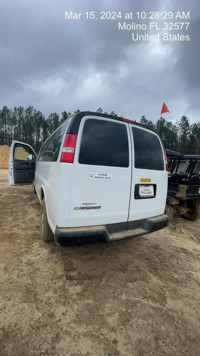 2023 CHEVROLET Express Van - Rental