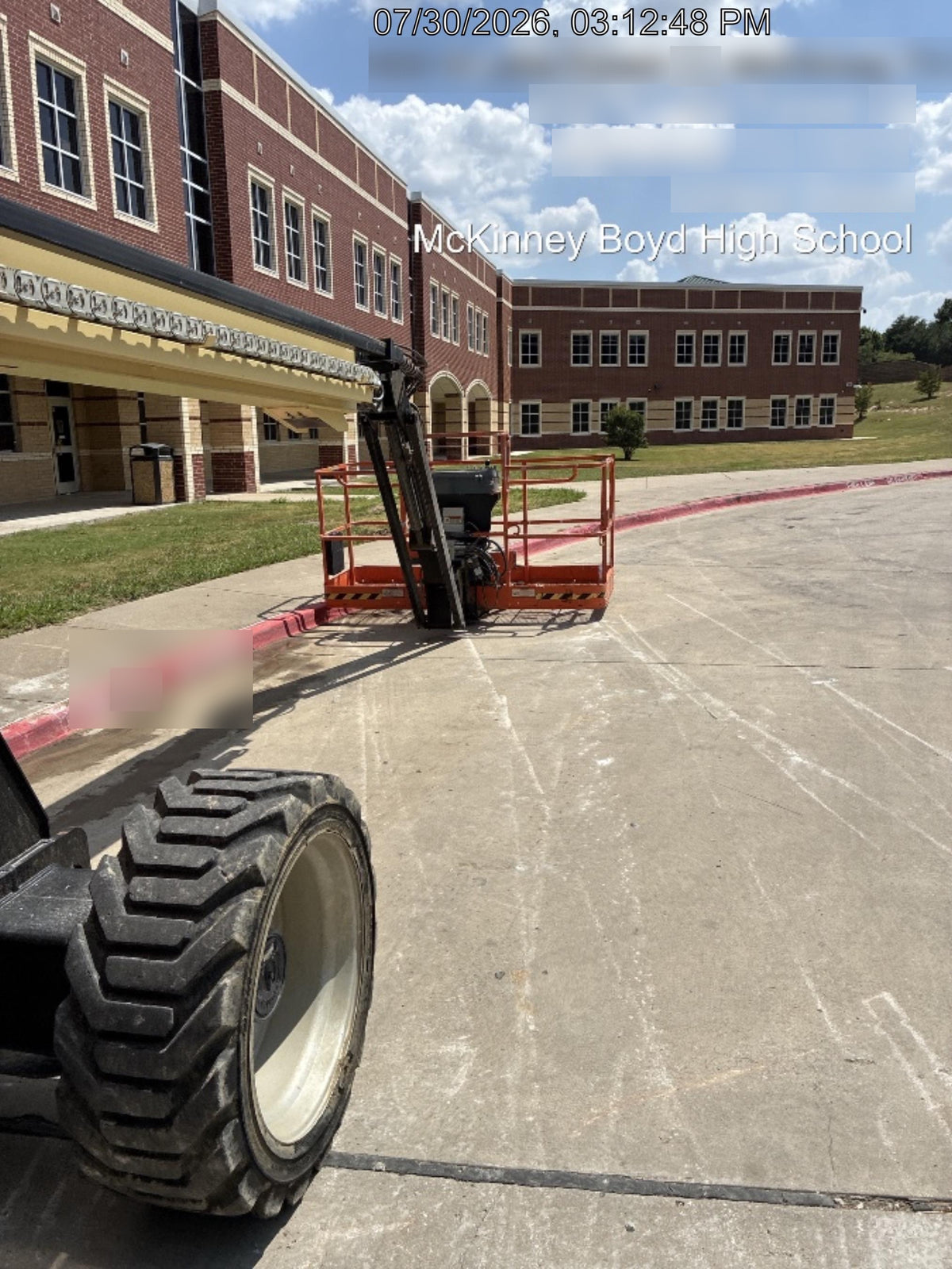 2023 JLG 660SJ