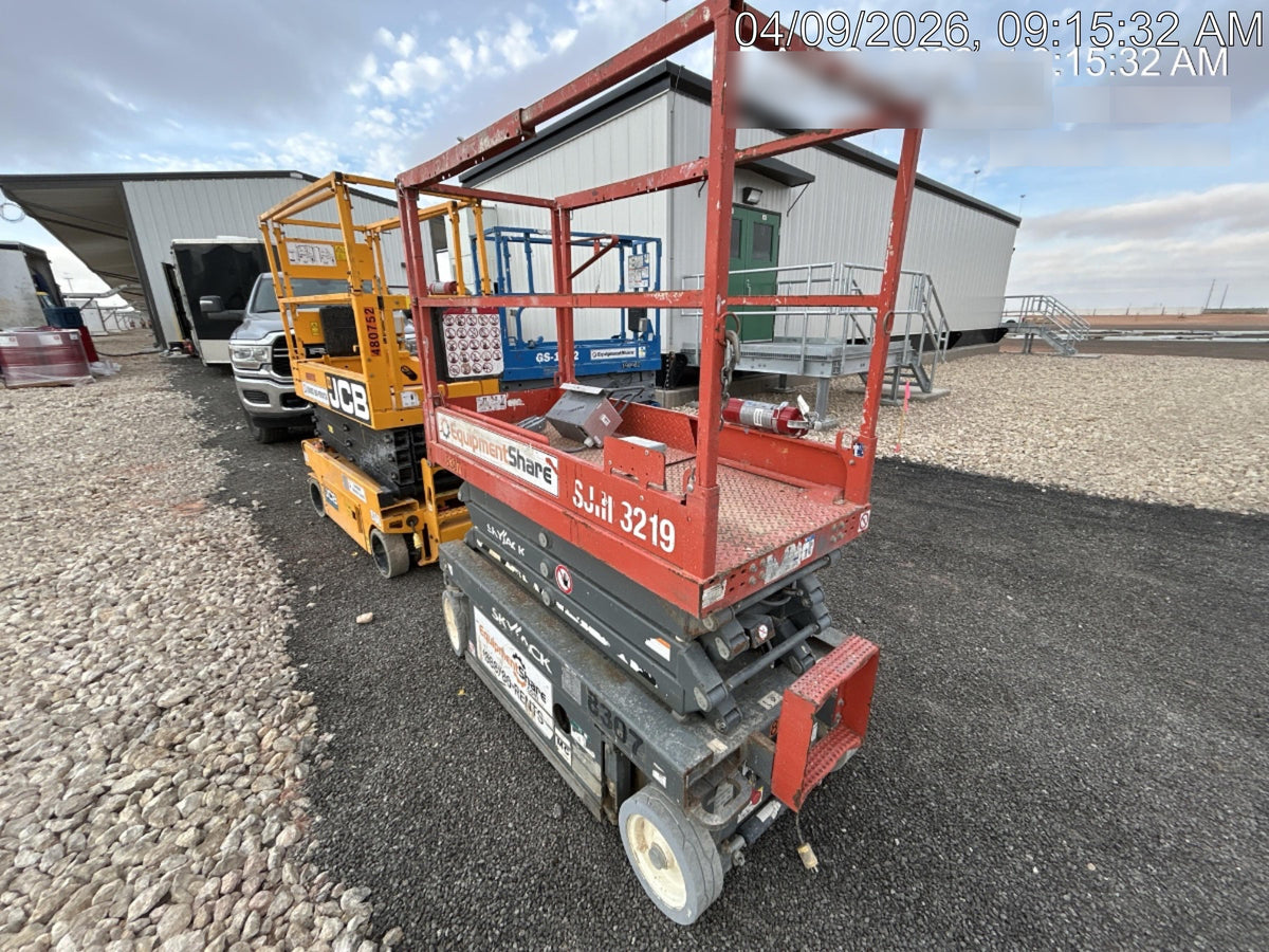 2018 SKYJACK SJIII-3219
