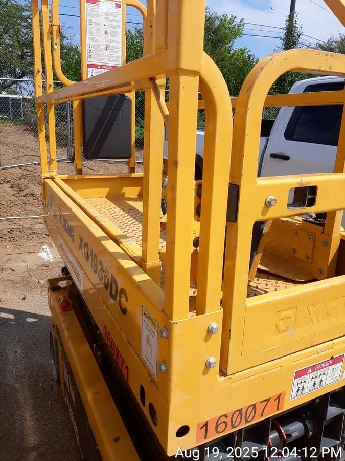 2021 XCMG XG1930DC