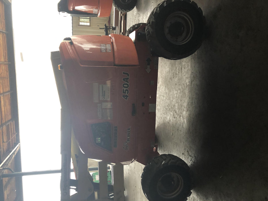 2019 JLG 450AJ