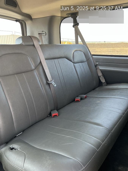 2023 CHEVROLET Express Van - Rental