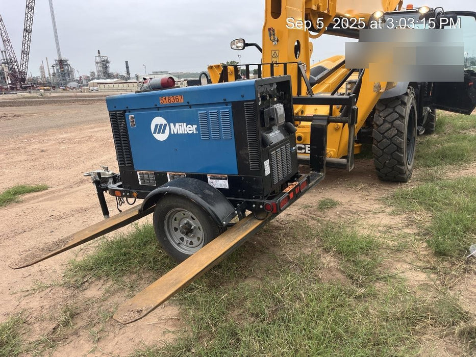 2025 MILLER ELECTRIC BIG BLUE 400