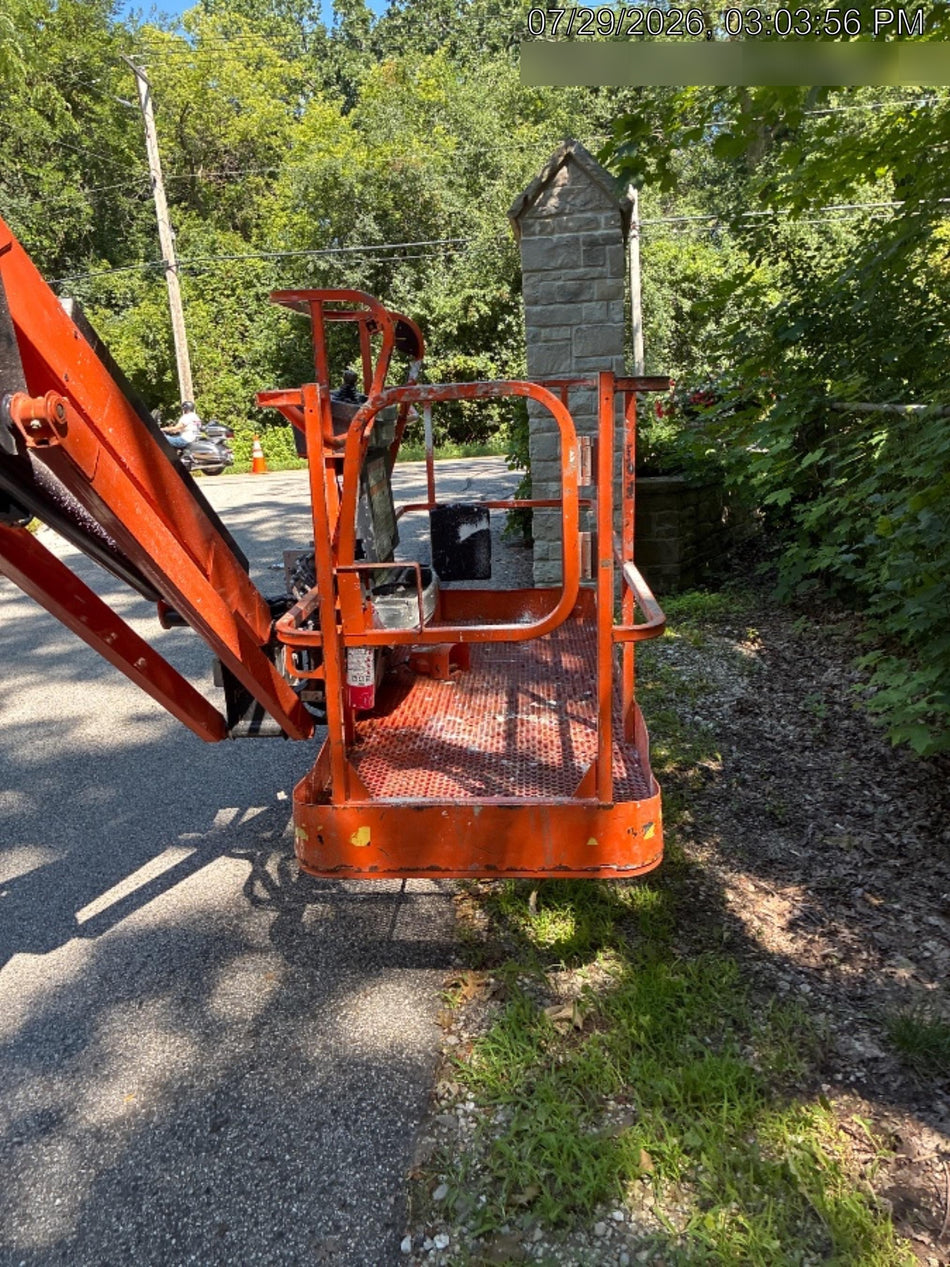 2022 JLG 860SJ