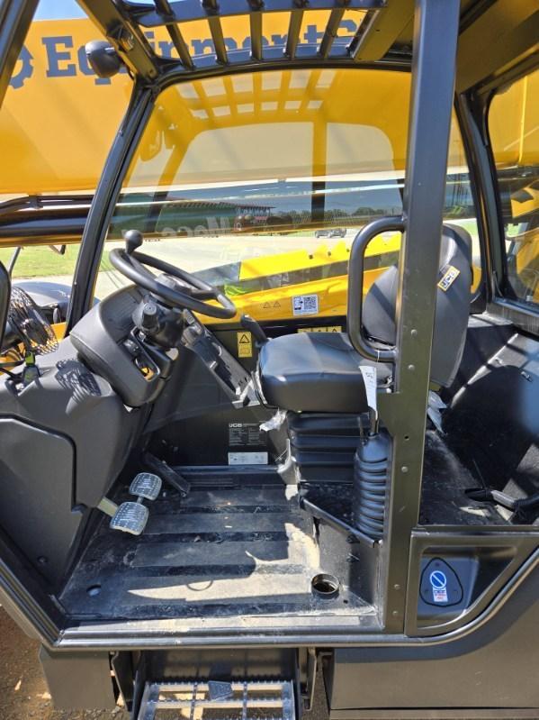 2025 JCB 510-56