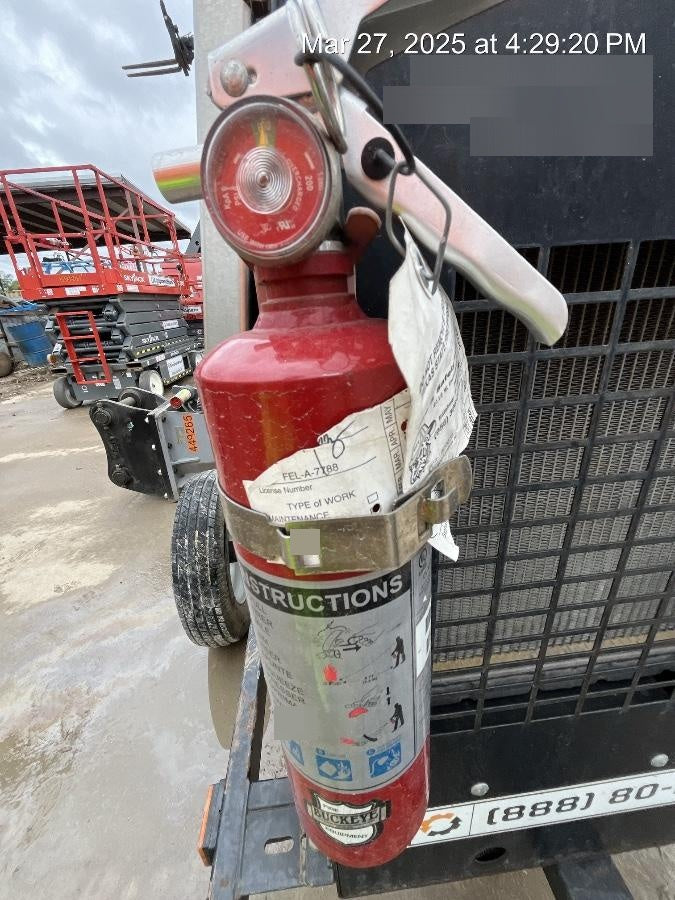 2019 Lincoln Electric Vantage 322 Welder Ready-Pak 3, Two wheel trailer, Fender and Light kit, Cable Rack