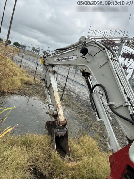 2024 TAKEUCHI TB235-2R