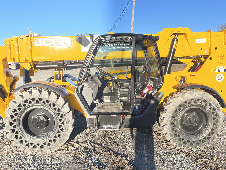 2023 JCB 512-56