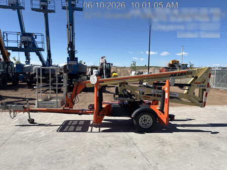 2022 JLG T350