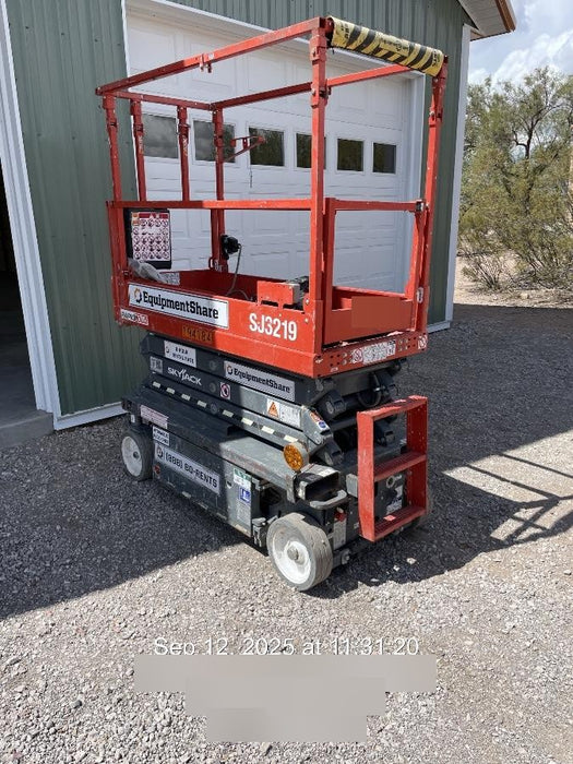 2021 SKYJACK SJ3219