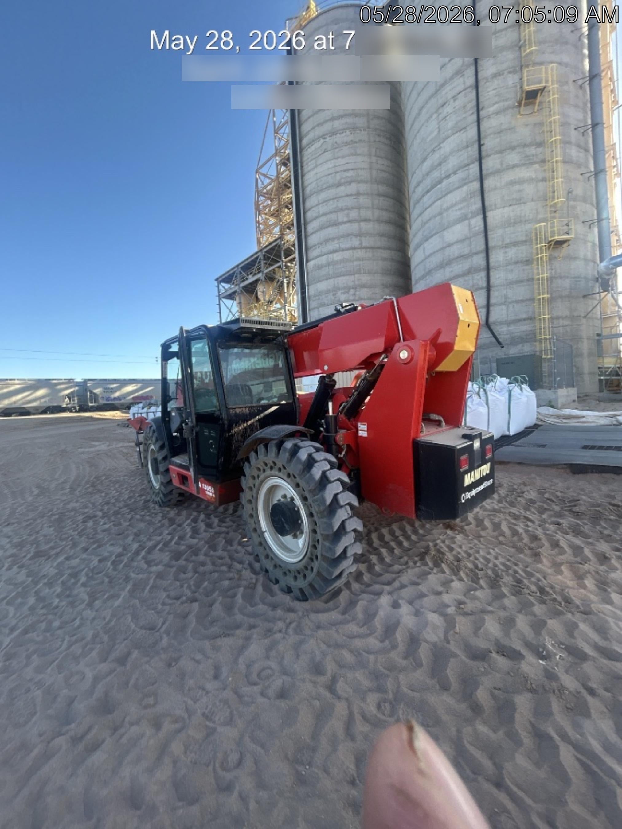 2023 MANITOU MTA12055