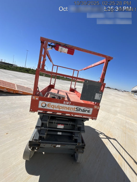 2018 Skyjack SJIII-4632 Skyjack SJIII4632 Scissor Lift w/Trojan Batteries