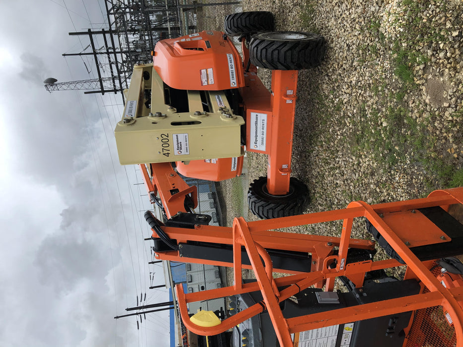 2019 JLG 450AJ