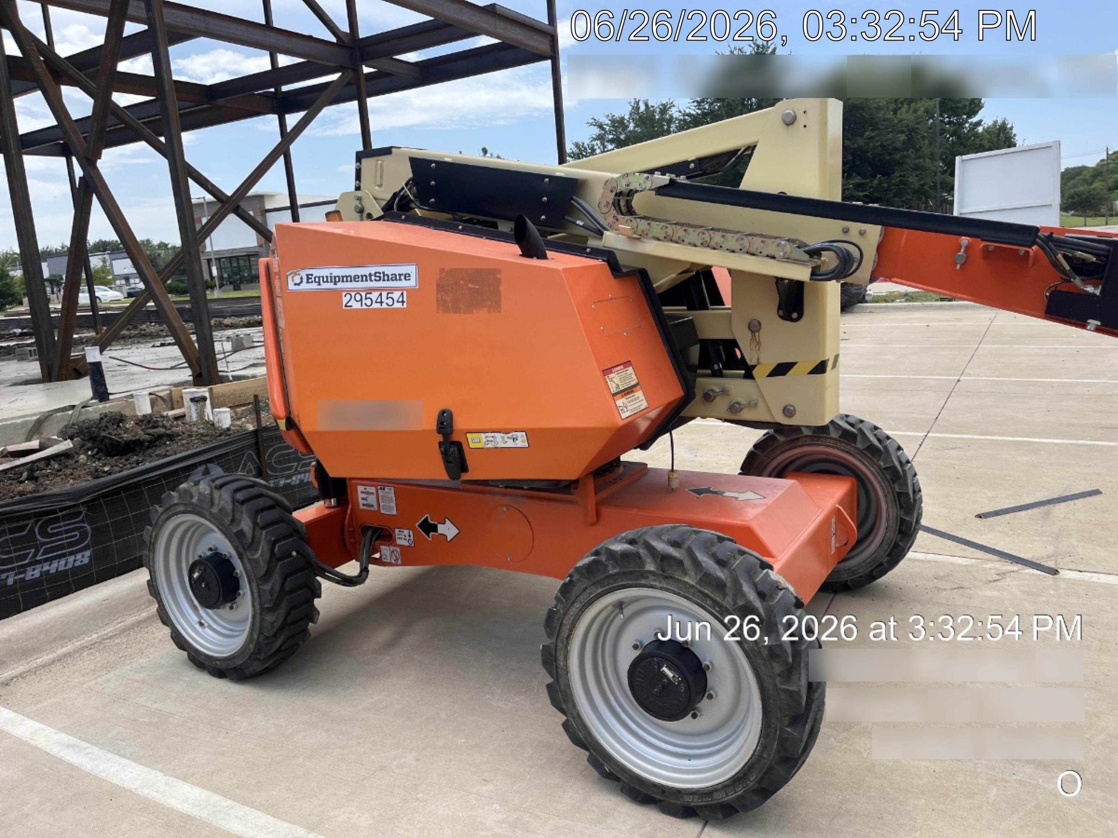2023 JLG 340AJ