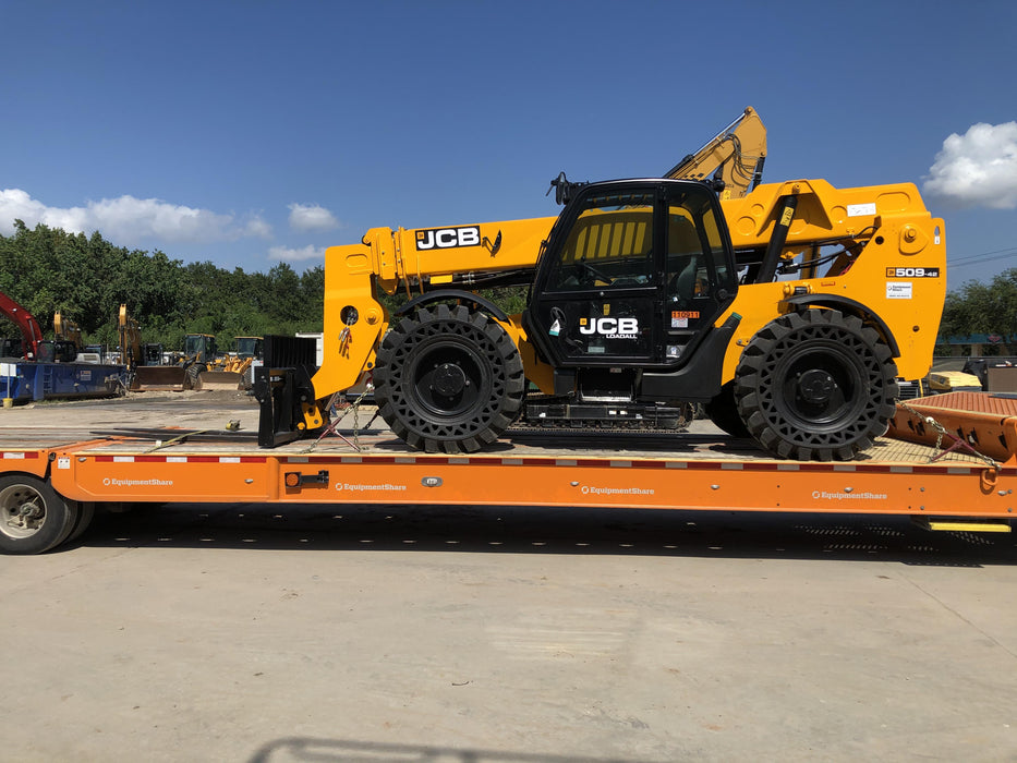 2020 JCB 509-42 Cab/Heat/Air, Solid Tires, Work Lights, Beacon, Aux Hydraulics, Back up Alarm, Lifting Eye, ES Decals