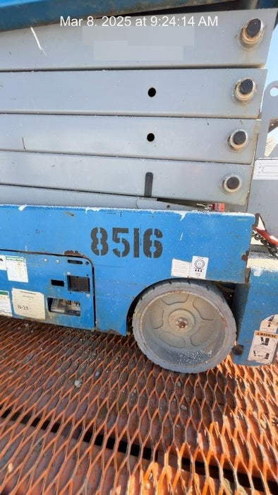 2018 Genie GS-3232 Genie GS3232 Lift w/Folding Rails and Swing Gate