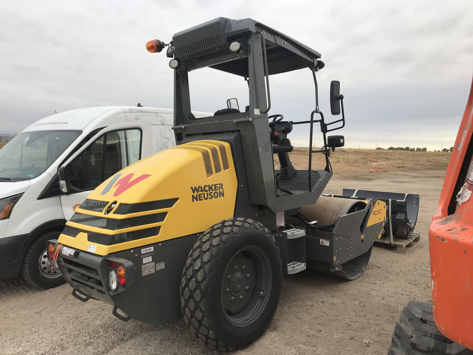 2021 WACKER NEUSON RC50