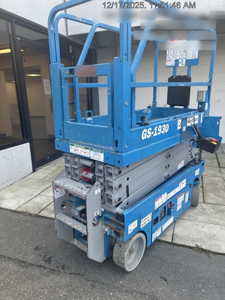 2019 Genie GS-1930 Half Height Swing Gate, 800W Inverter