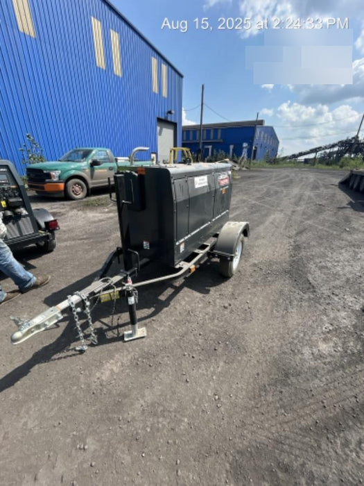 2024 Lincoln Electric Dual Maverick 200/200X Ready Pak 3, Includes Trailer, Cable Rack, Fender Light Kit K4382-1-RP3