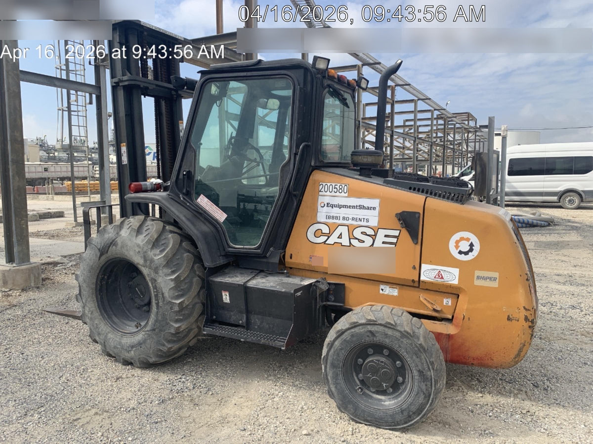 2022 CASE 588H