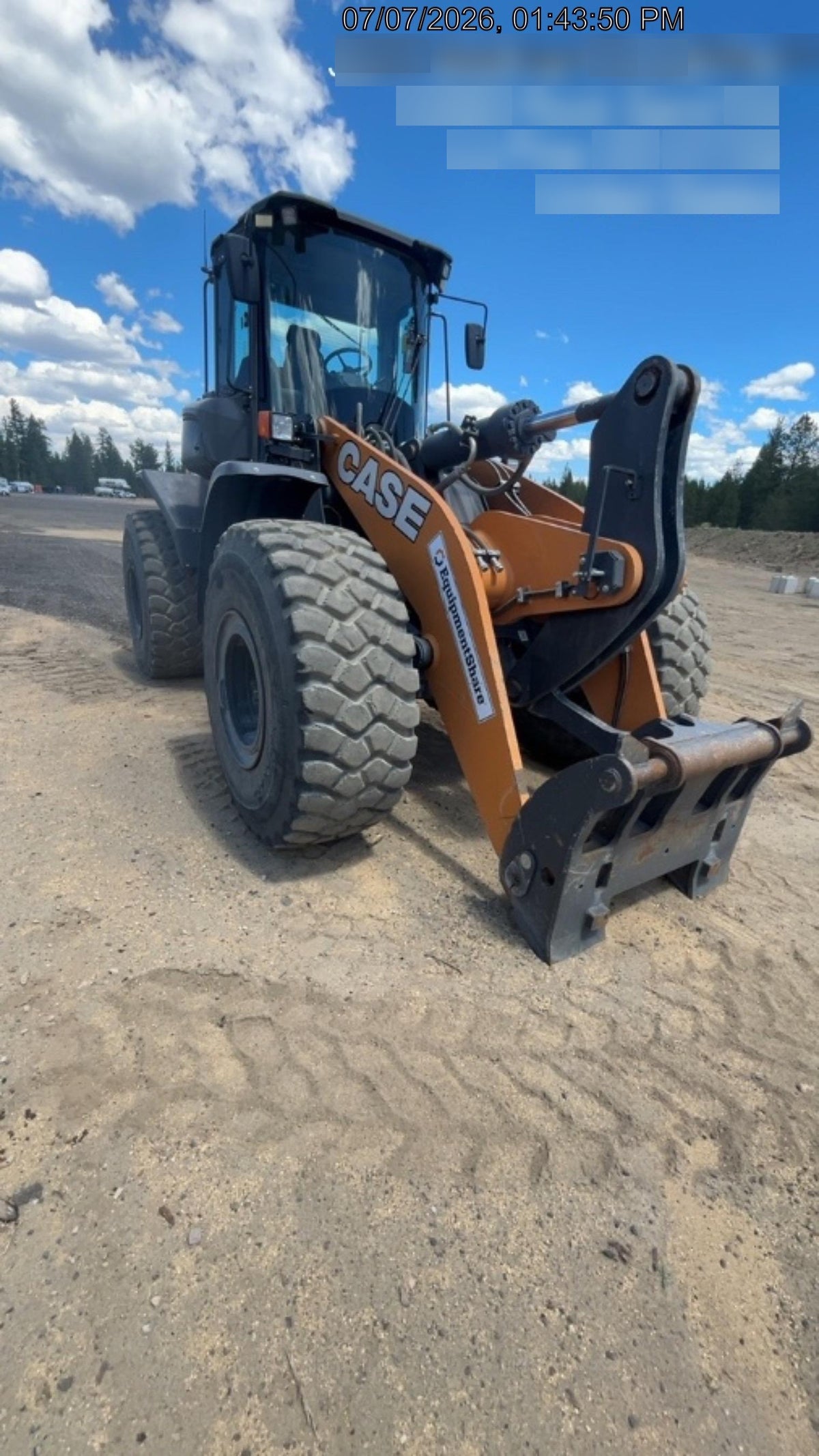 2023 CASE 821G