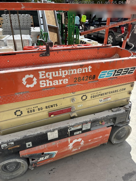 2022 JLG ES1932