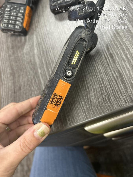 2023 MOTOROLA R7 DISPLAY