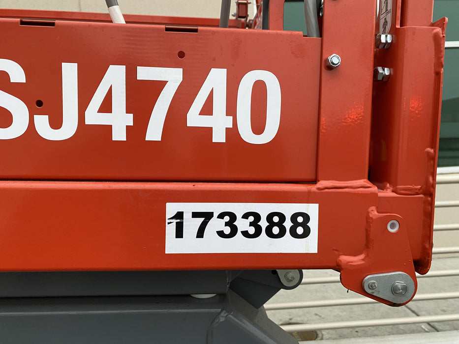 2021 SKYJACK SJ4740
