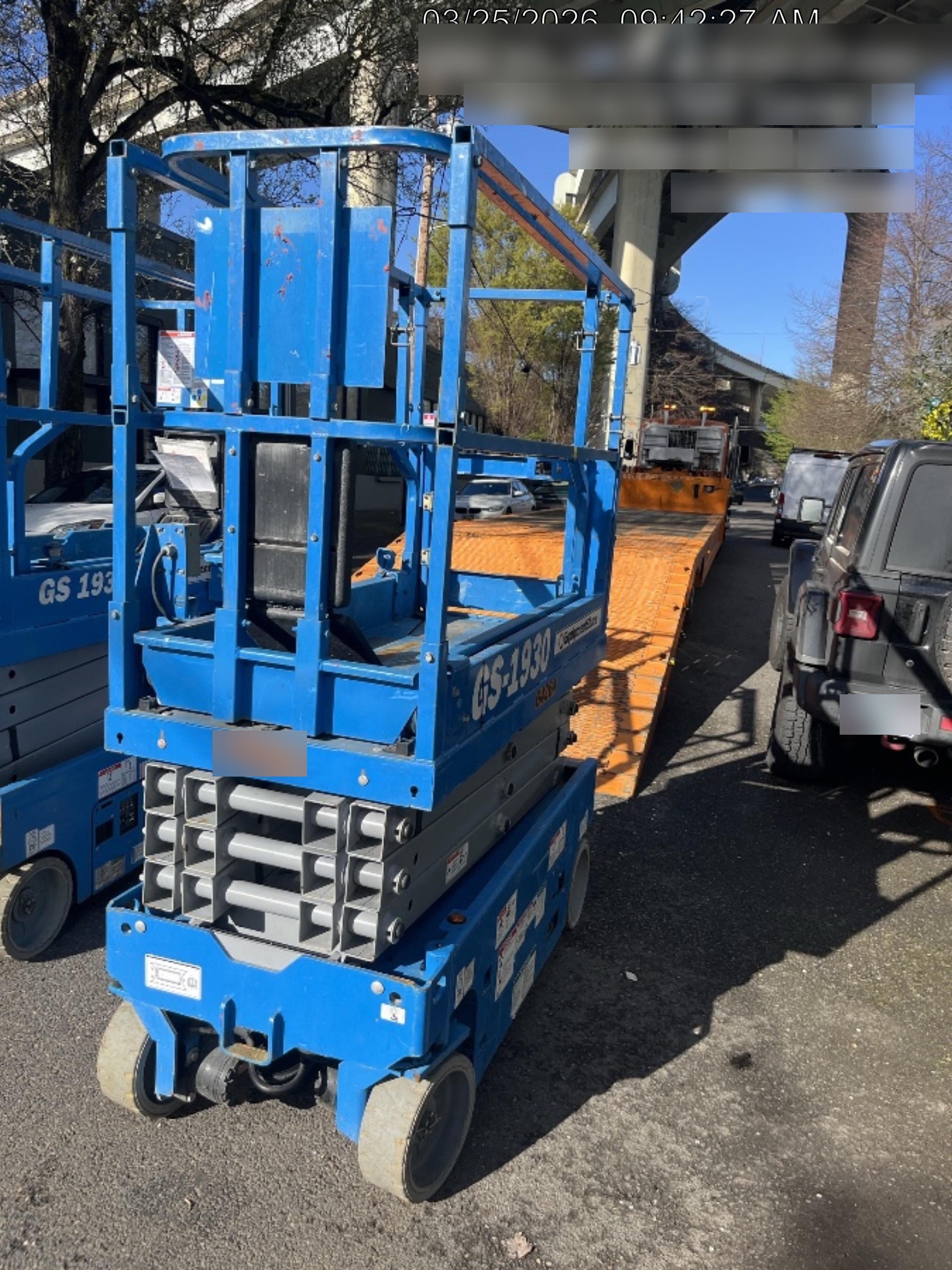 2020 Genie GS-1930 Solid Non Marking Tires, Beacon, Folding rails with half height swing gate, 800W Inverter
