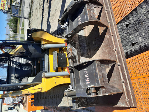 2018 PALADIN 76" Scrap Grapple Bucket - Paladin