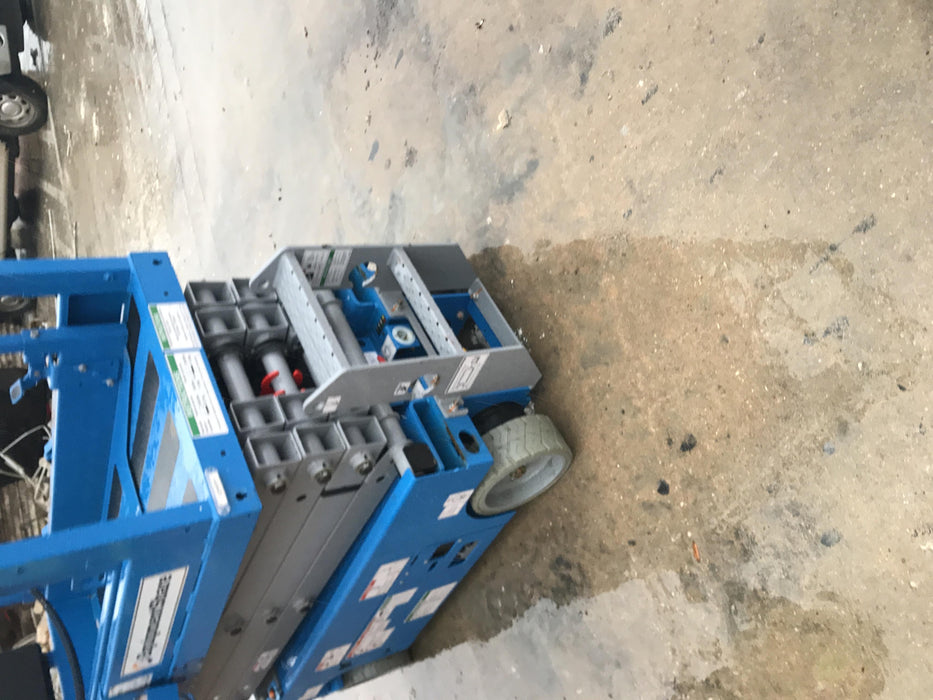 2019 Genie GS-1930 Fixed Rails with Chain Entry