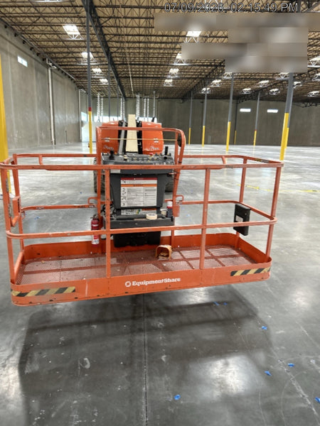 2025 JLG 660SJ