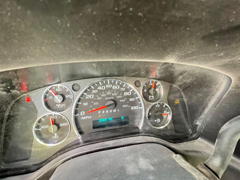 2023 CHEVROLET Express Van - Rental