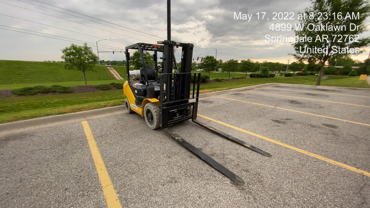 2021 KOMATSU FG25T-16