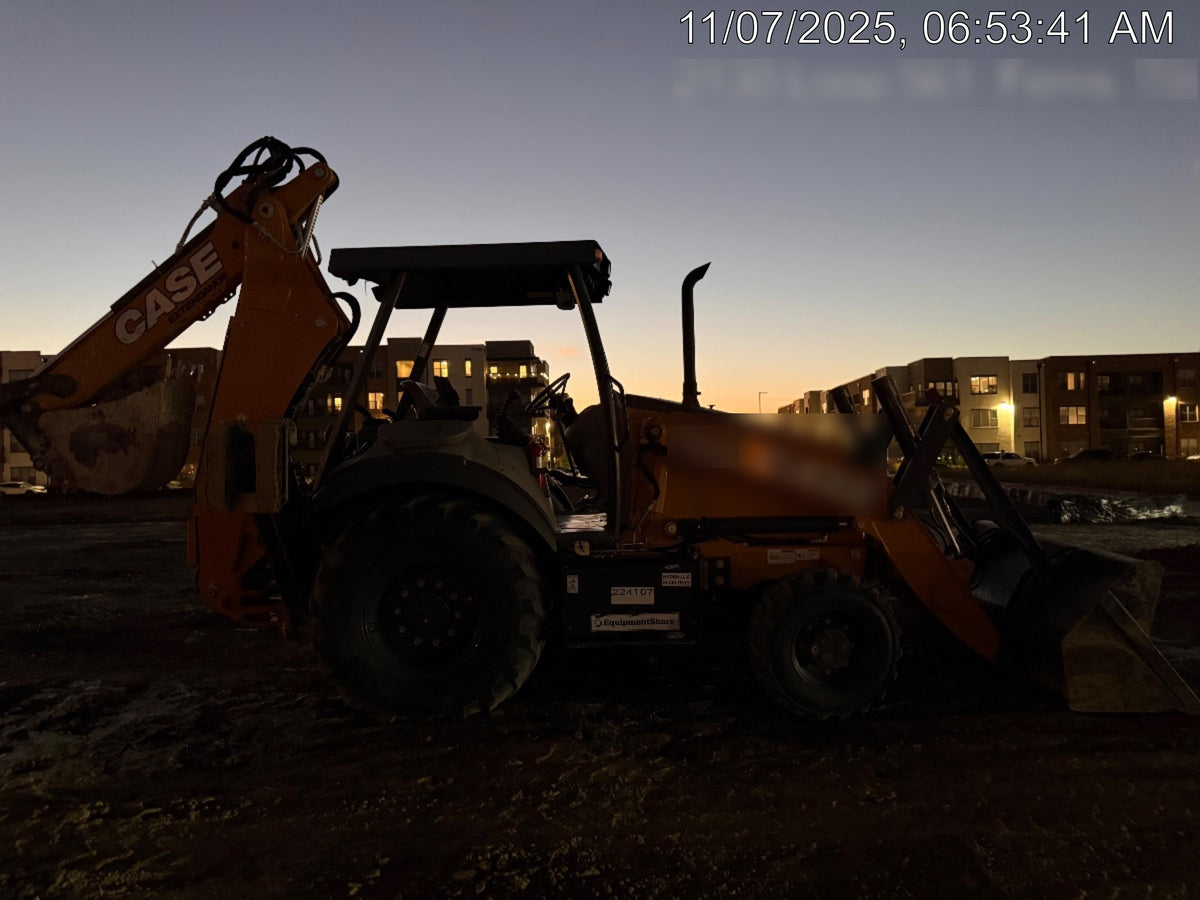 2022 CASE 580N EP - Extendable Backhoe