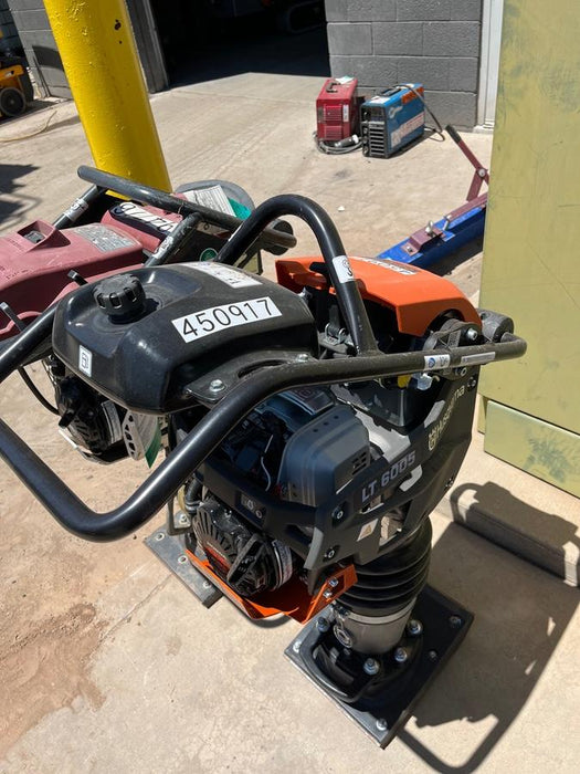 2024 HUSQVARNA LT6005