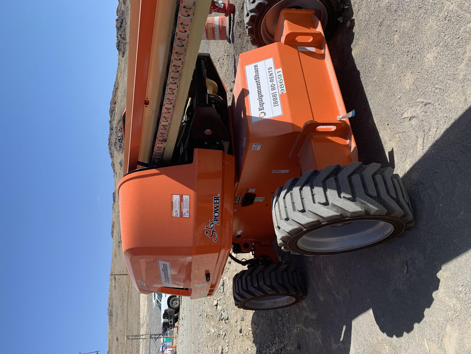 2020 JLG 600S