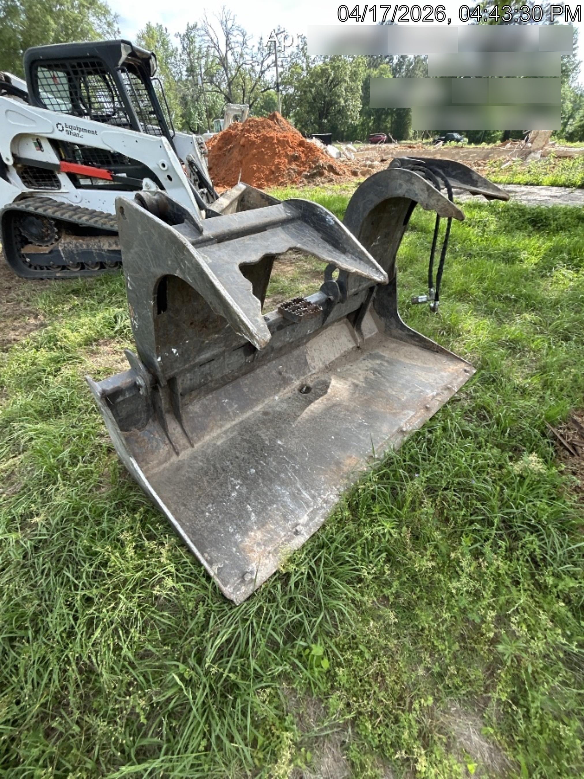 2020 PALADIN 76" Scrap Grapple Bucket - Paladin