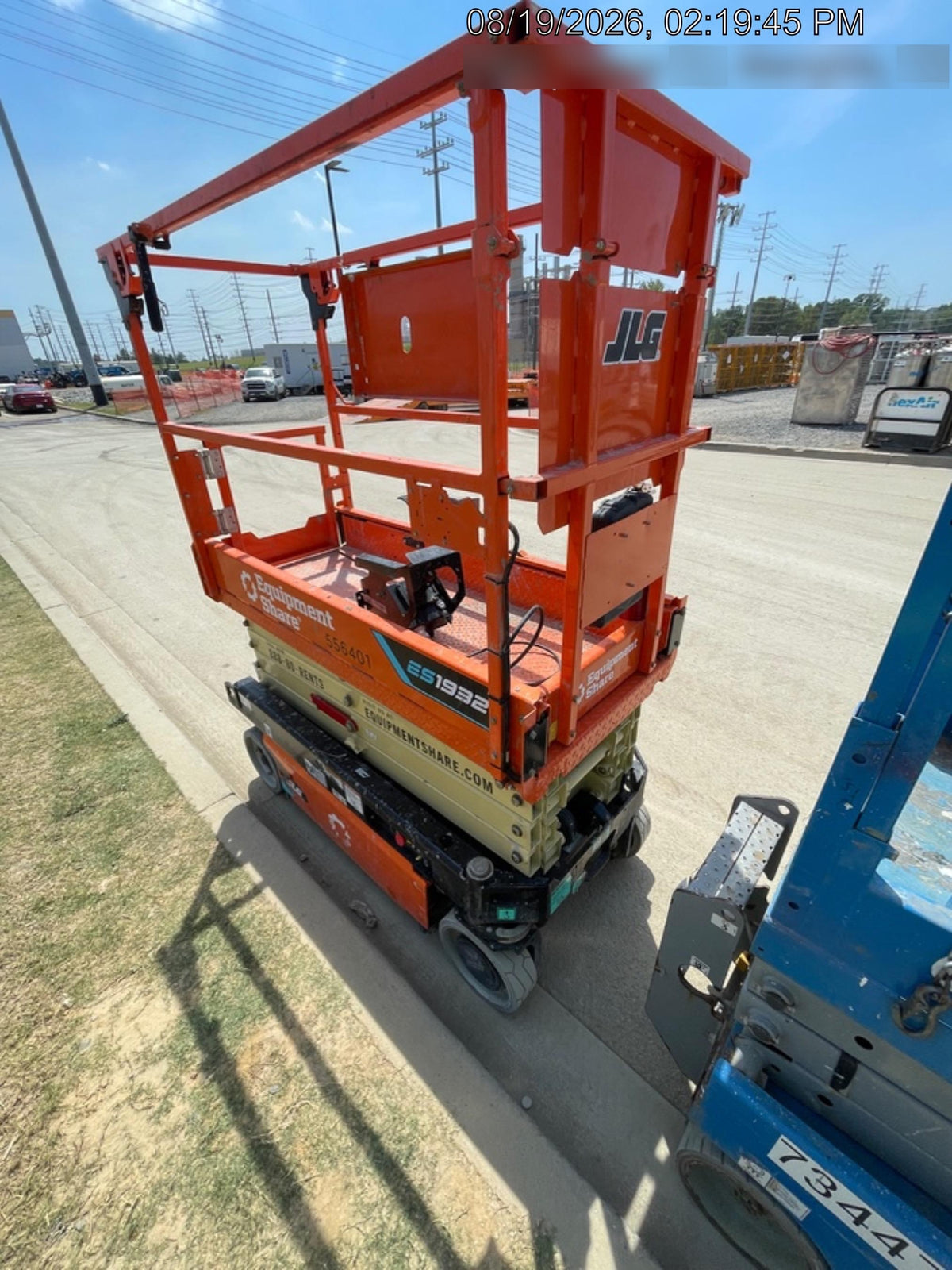 2025 JLG ES1932