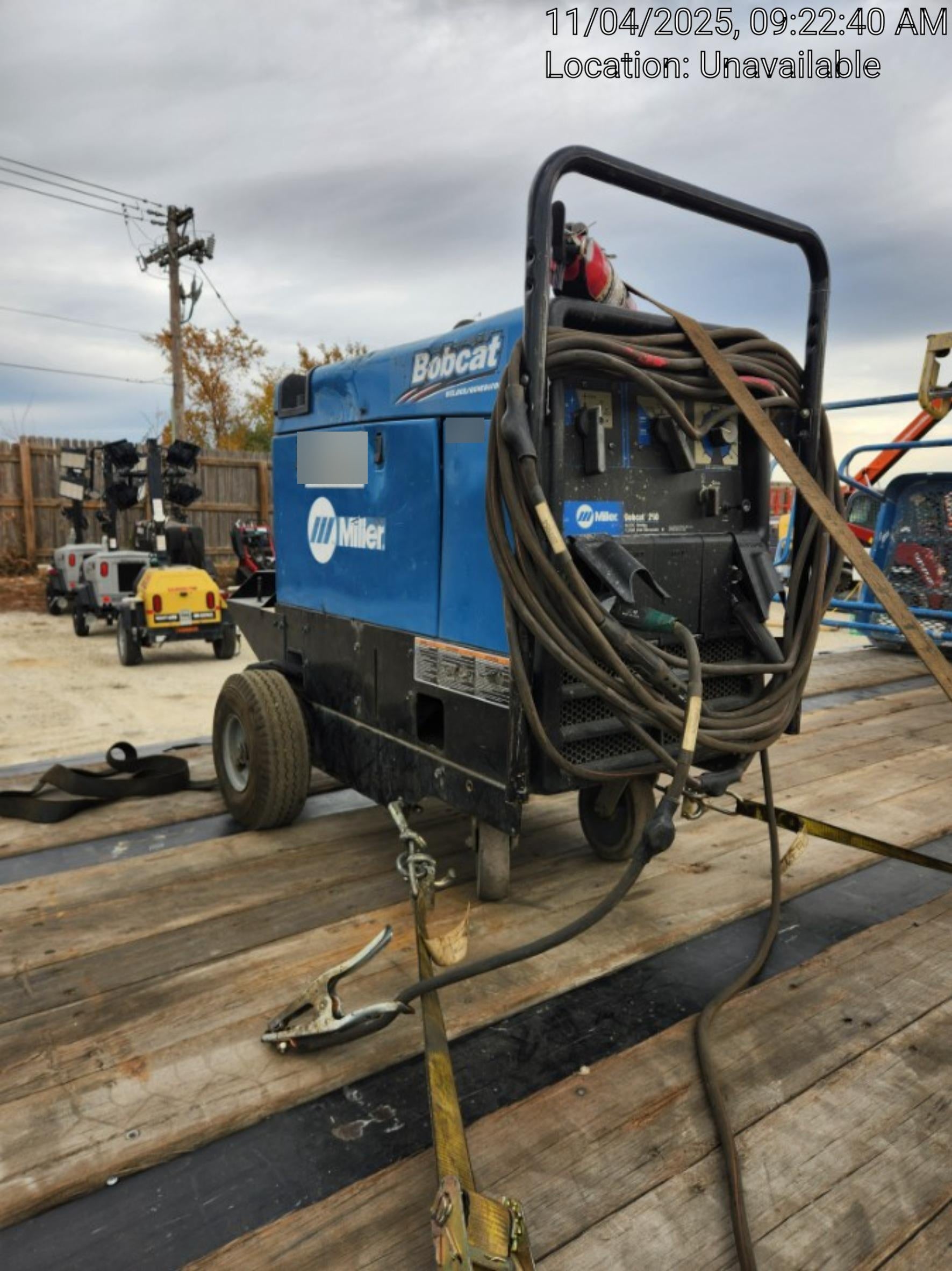 2019 Miller Electric BOBCAT 250 LP/Propane, Running Gear, Tank Bracket, Hose