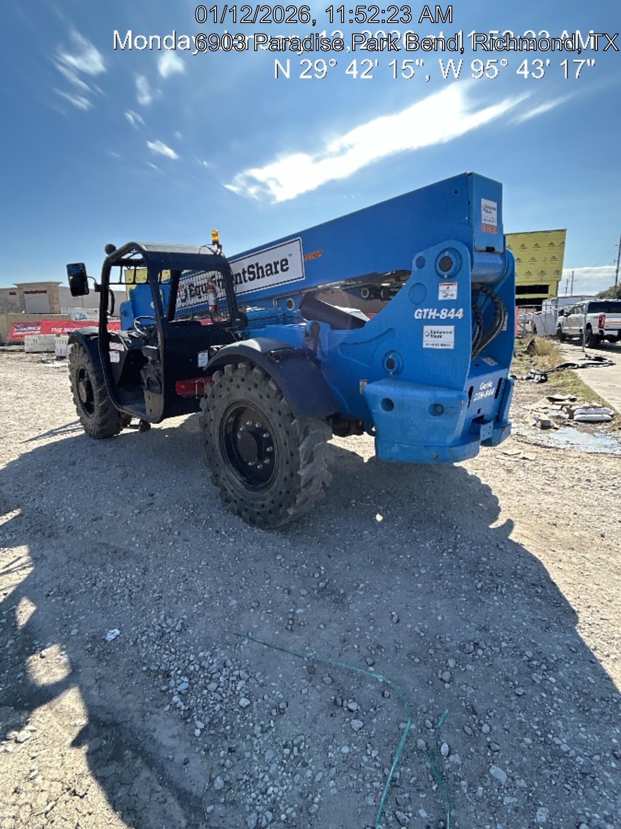 2021 GENIE GTH-844