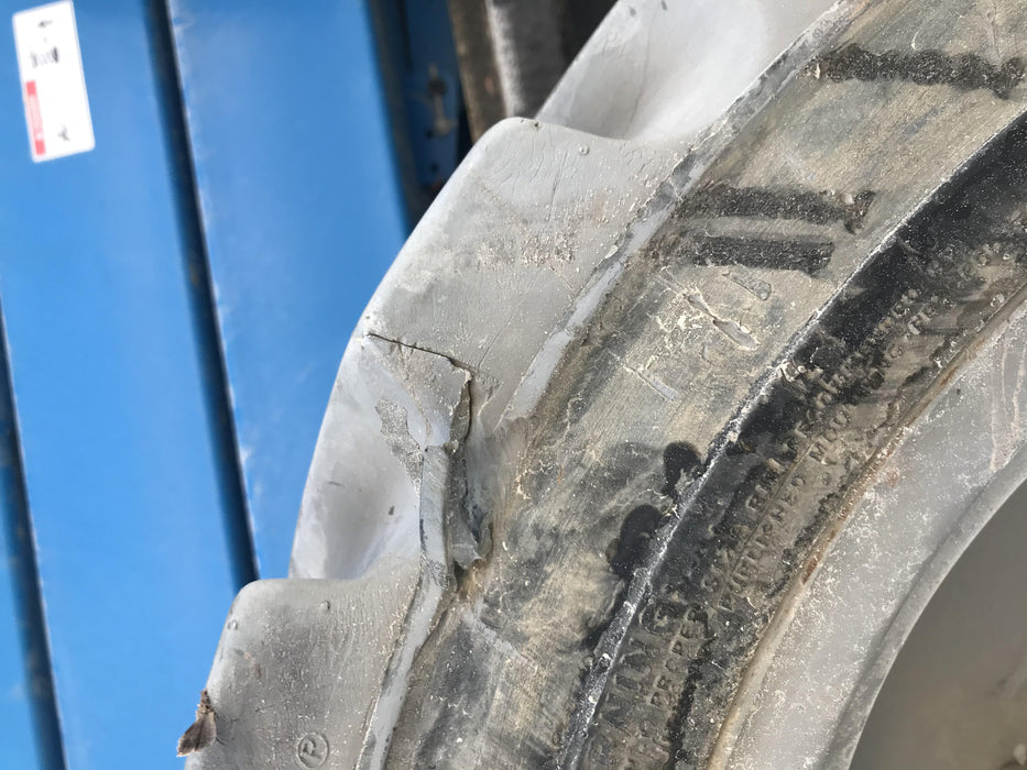 2016 GENIE GS-4390 RT