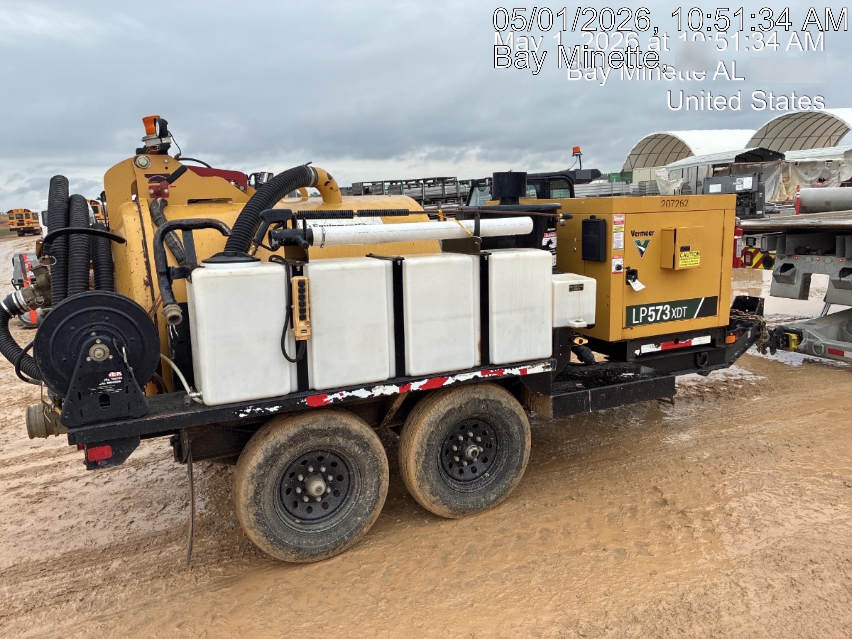 2022 VAC-TRON LP573XDT