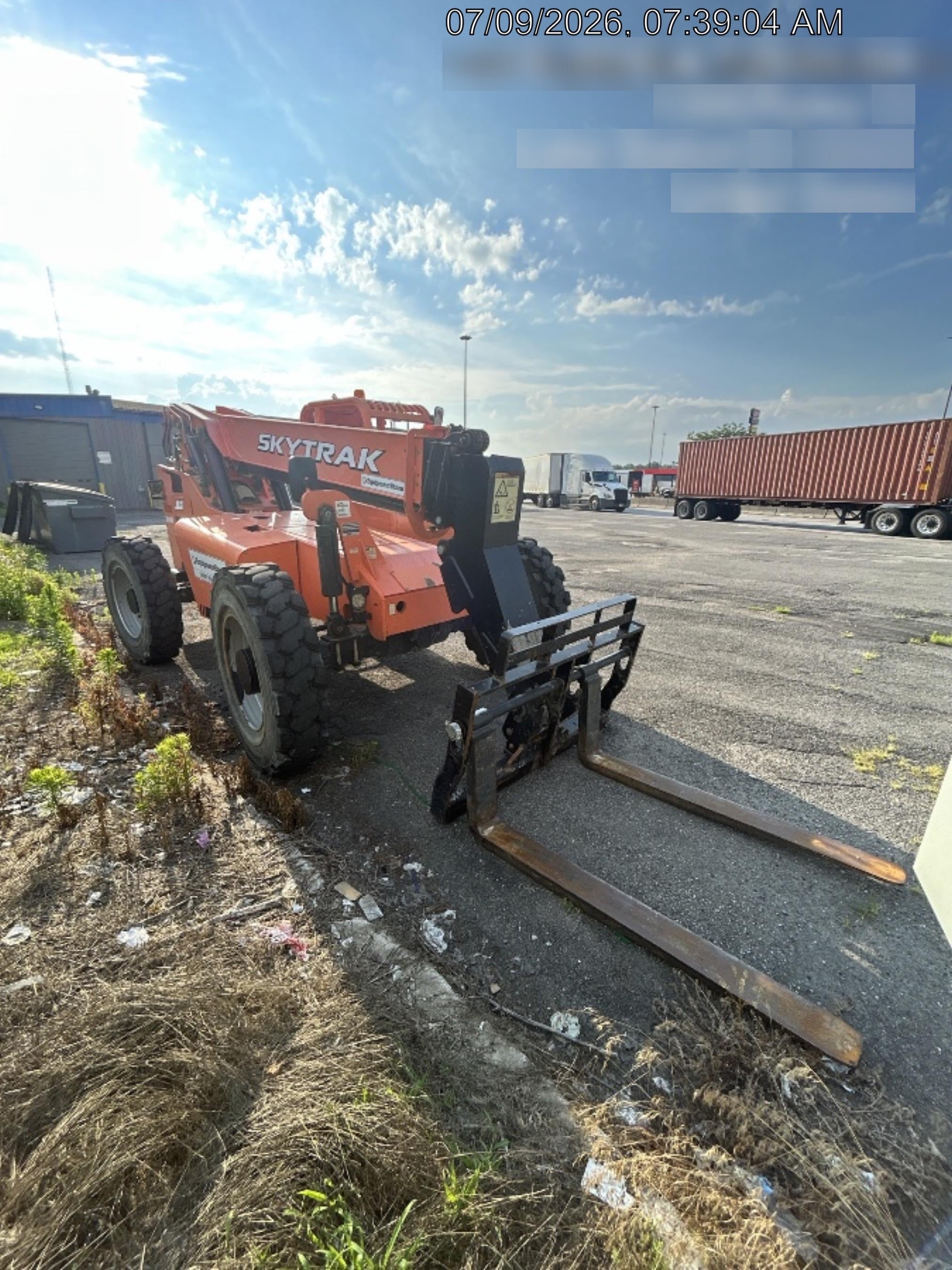 2019 Skytrak 6036 Canopy, Solid Tires, LED Work Lights, Beacon 50" Carriage, 48" Pallet Forks