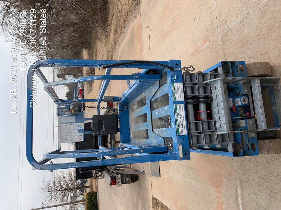 2019 Genie GS-1930 Fixed rails with chain Entry