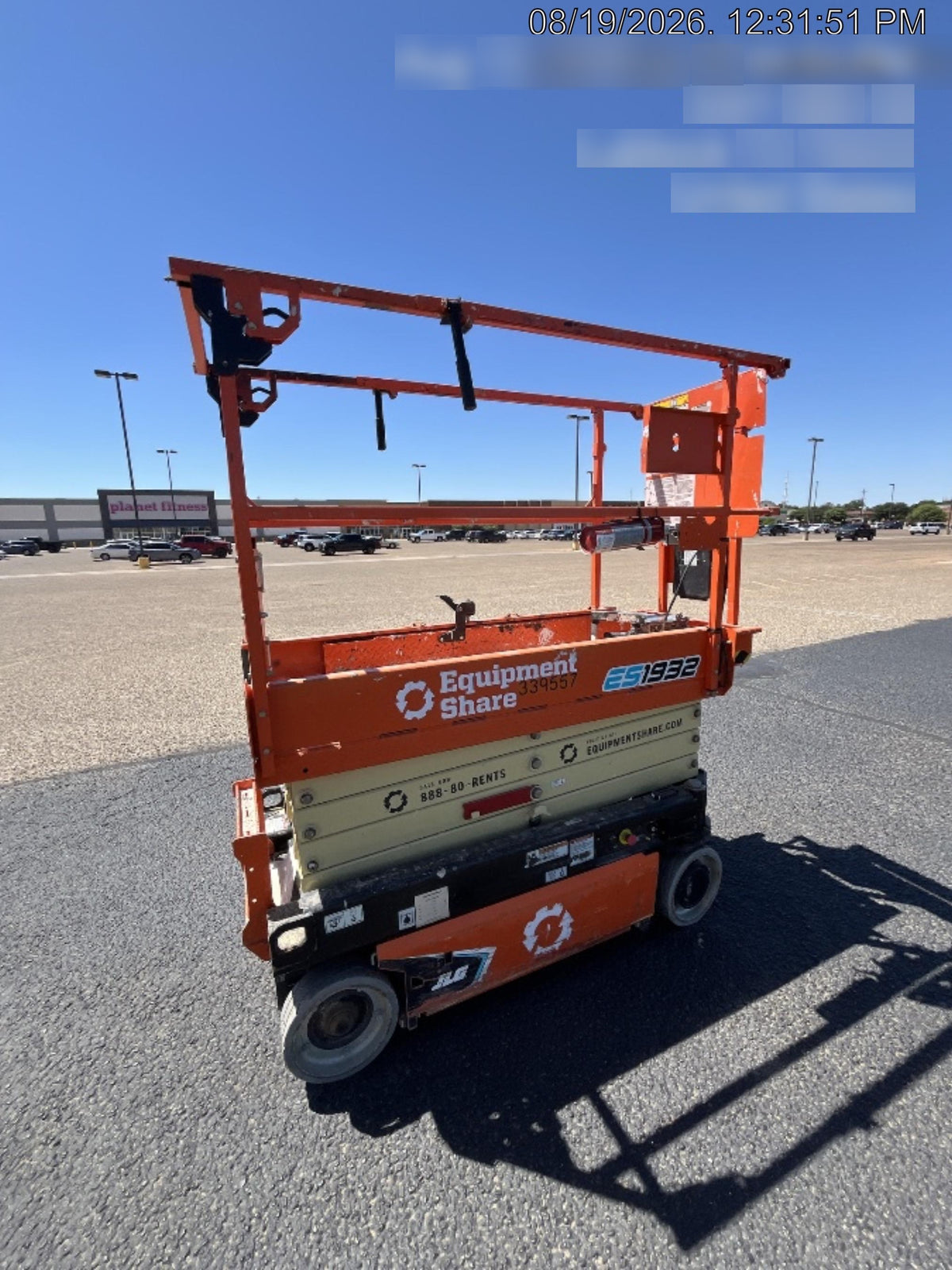 2023 JLG ES1932