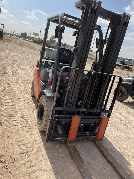 2022 TOYOTA 50-8FGU25