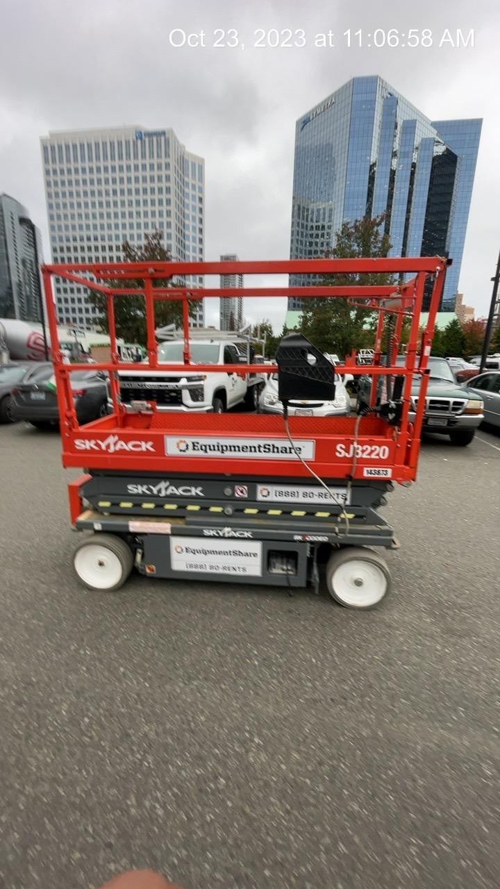 2021 SKYJACK SJIII-3220